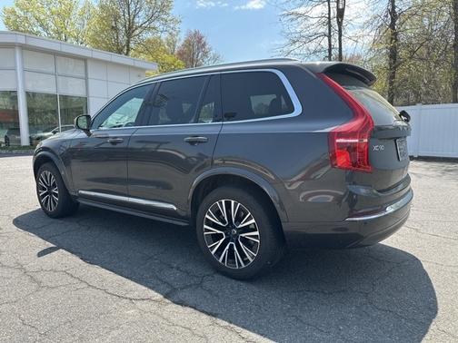 2023 Volvo XC90 Recharge Plug-In Hybrid Core Bright 7-Seater