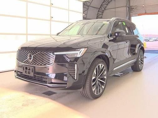 2025 Volvo XC90 Plus