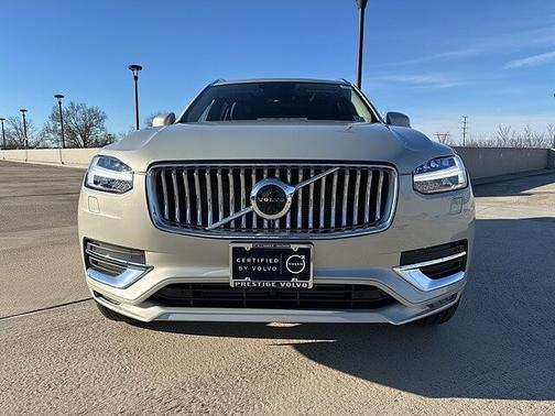 2022 Volvo XC90 T6 AWD Inscription 7 Seater