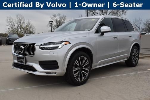 2022 Volvo XC90 T6 AWD Momentum 6 Seater
