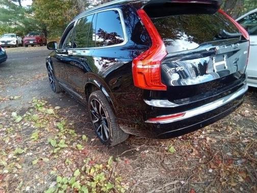 2024 Volvo XC90 B5 Plus Bright