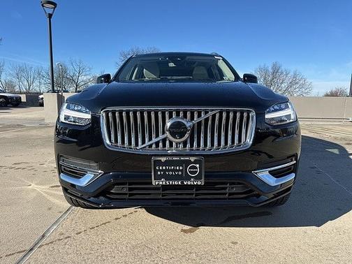 2024 Volvo XC90 Plus