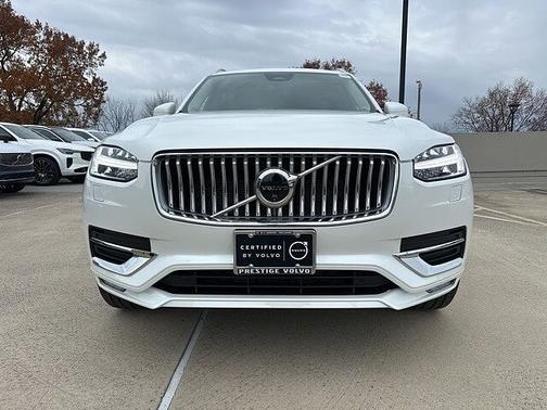 2024 Volvo XC90 B6 Ultimate Bright 7-Seater