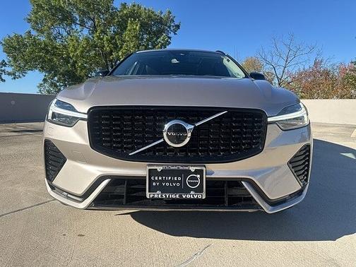 2023 Volvo XC60 Plus