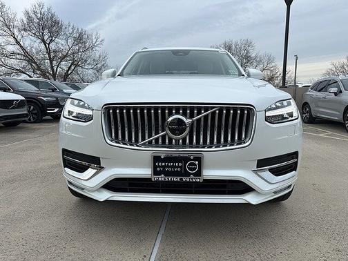 2024 Volvo XC90 Plus