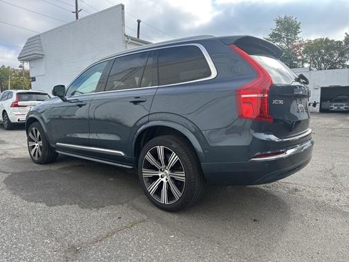 2024 Volvo XC90 B6 Ultimate Bright 7-Seater