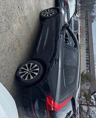 2025 Volvo XC60 Plus