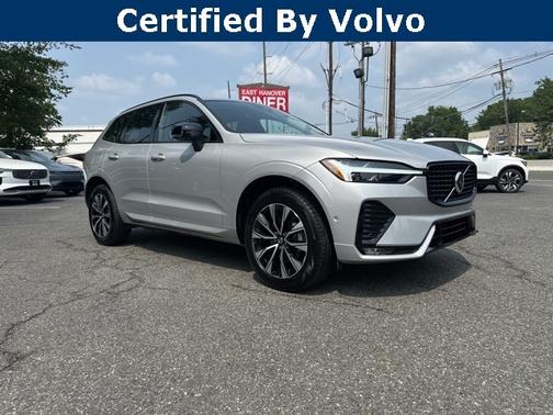 2025 Volvo XC60 B5 Plus