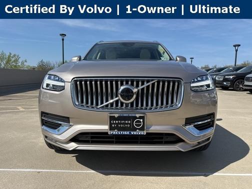 2024 Volvo XC90 B6 Ultimate Bright 7-Seater
