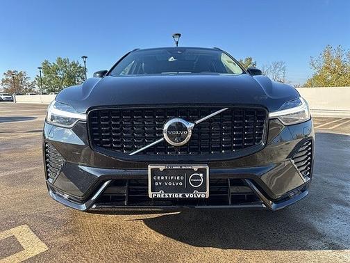 2025 Volvo XC60 Plus