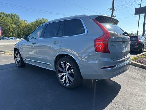 2024 Volvo XC90 Recharge Plug-In Hybrid T8 Plus 6-Seater
