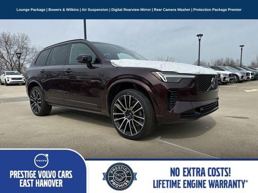Mulberry Red 2026 Volvo XC90 B6 Ultra Dark Theme 7-Seater