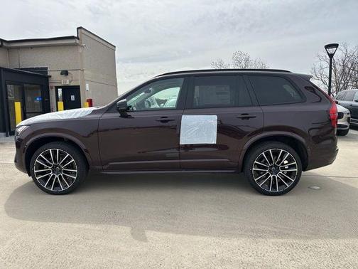 Mulberry Red 2026 Volvo XC90 B6 Ultra Dark Theme 7-Seater