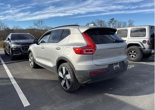 2023 Volvo XC40 Ultimate