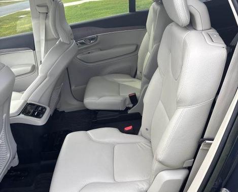 Denim Blue Metallic 2023 Volvo XC90 B6 Plus 6-Seater