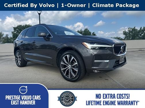 2022 Volvo XC60 B5 AWD Momentum