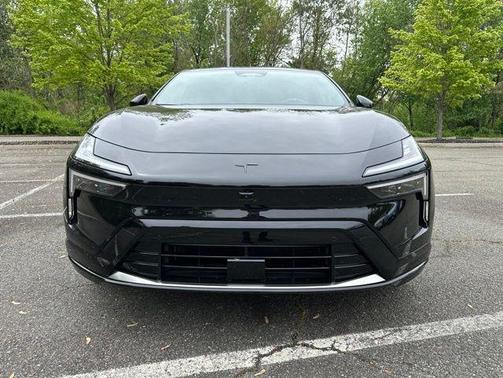 Space Metallic 2026 Polestar 4 Long Range Dual Motor
