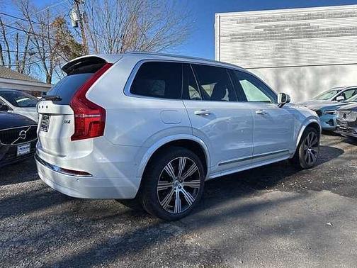 2023 Volvo XC90 B6 AWD Ultimate 7-Seater