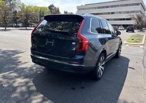 Denim Blue Metallic 2024 Volvo XC90 Recharge Plug-In Hybrid T8 Ultimate Bright Theme 7-Seater