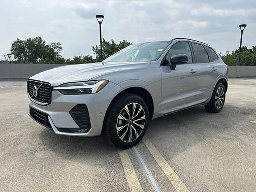 2025 Volvo XC60 Plus