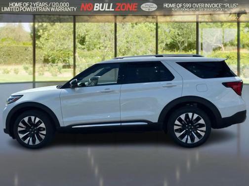 Star White Metallic Tri-Coat 2026 Ford Explorer Platinum