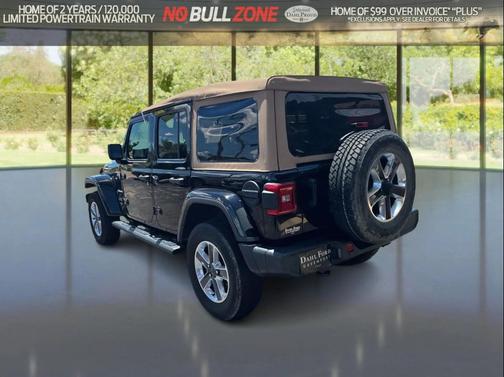 Black Clearcoat 2020 Jeep Wrangler Unlimited Sahara