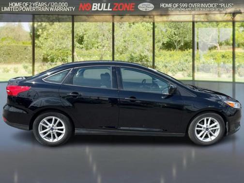 SHADOW BLACK 2018 Ford Focus SE