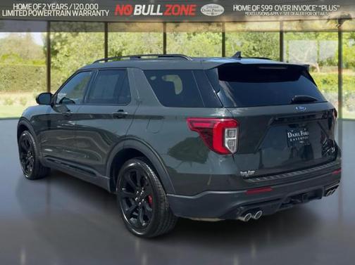 2022 Ford Explorer ST