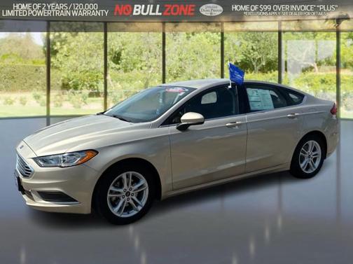WHITE GOLD 2018 Ford Fusion SE