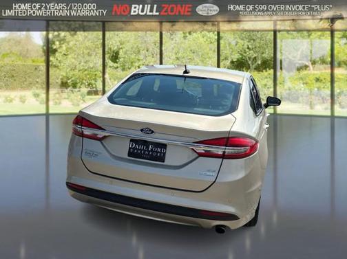 WHITE GOLD 2018 Ford Fusion SE