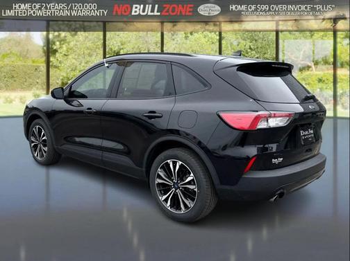 AGATE BLACK METALLIC 2022 Ford Escape SEL