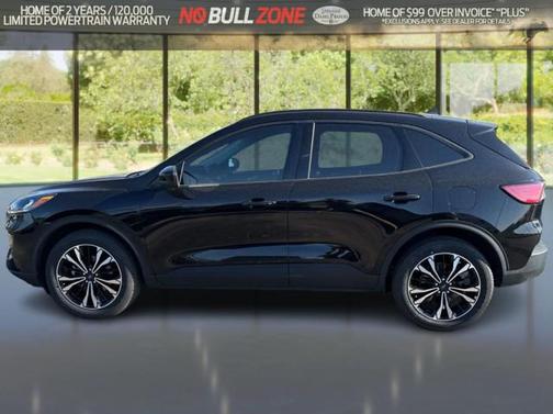 AGATE BLACK METALLIC 2022 Ford Escape SEL