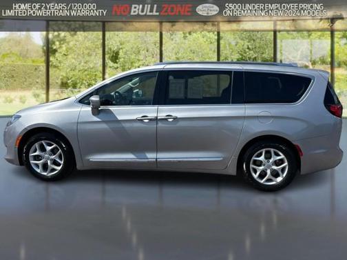 2018 Chrysler Pacifica Touring-L Plus