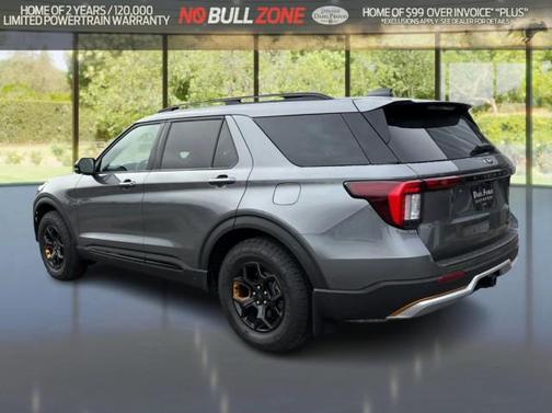 CARBONIZED GRAY METALLIC 2026 Ford Explorer Tremor