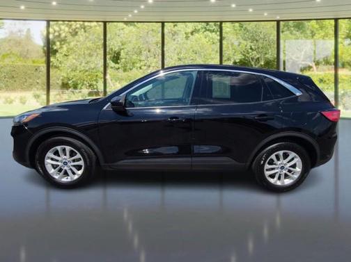 2021 Ford Escape Titanium