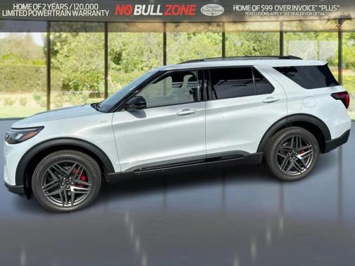 SPACE WHITE METALLIC 2026 Ford Explorer ST-Line