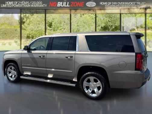 2017 Chevrolet Suburban LT