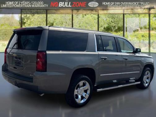 2017 Chevrolet Suburban LT