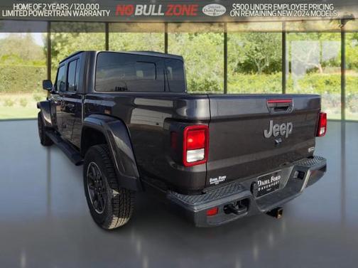 2021 Jeep Gladiator Overland