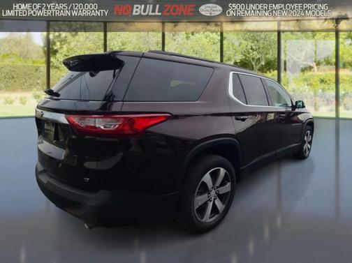 2021 Chevrolet Traverse LT Leather