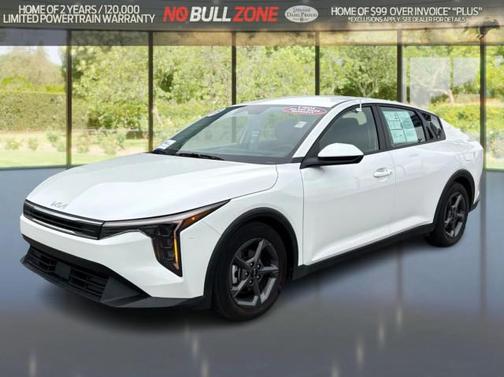 Snow White Pearl 2025 Kia K4 LXS
