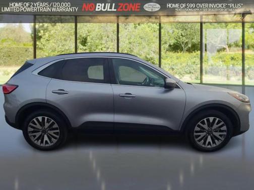 2021 Ford Escape Titanium