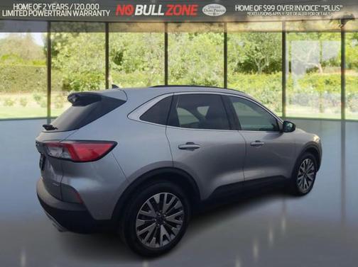 2021 Ford Escape Titanium