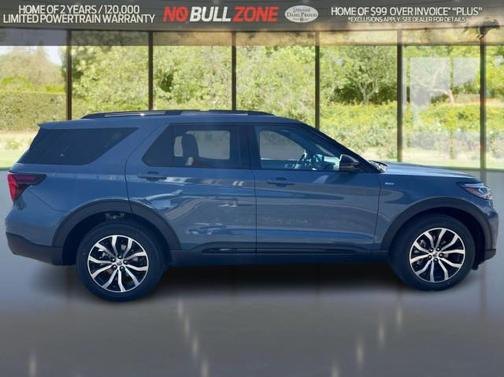Vapor Blue Metallic 2026 Ford Explorer ST-Line
