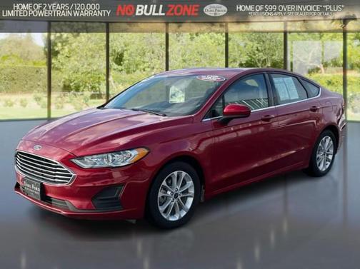 2020 Ford Fusion SE