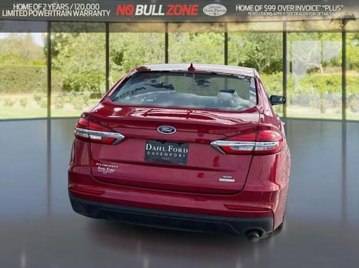 2020 Ford Fusion SE