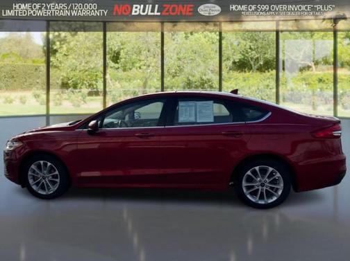 2020 Ford Fusion SE