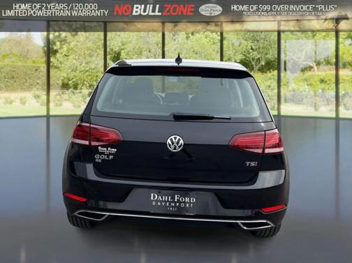 2018 Volkswagen Golf TSI S