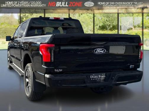 2025 Ford F-150 Lightning Flash