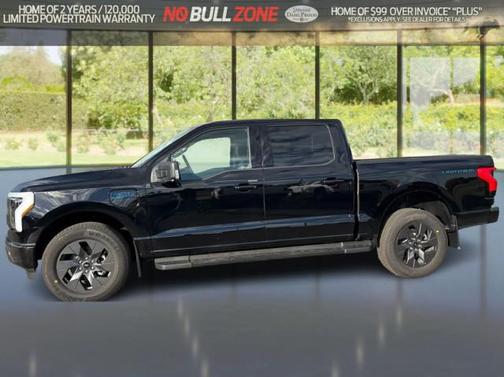 2025 Ford F-150 Lightning Flash